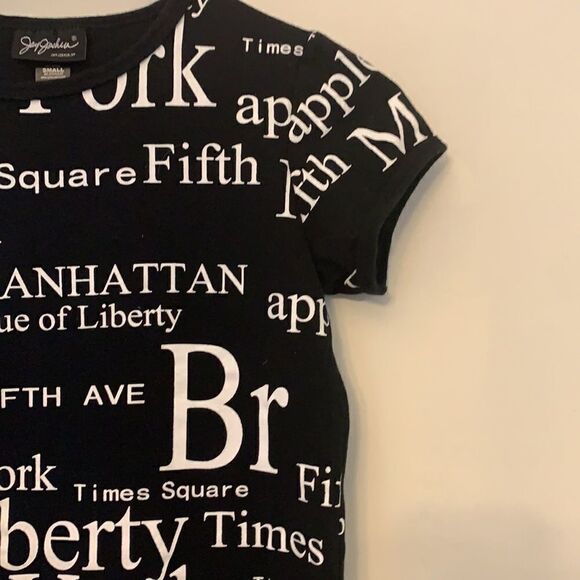 Jay Joshua, NY black short sleeve tee with New York white print jargon. Size S - Picture 3 of 6